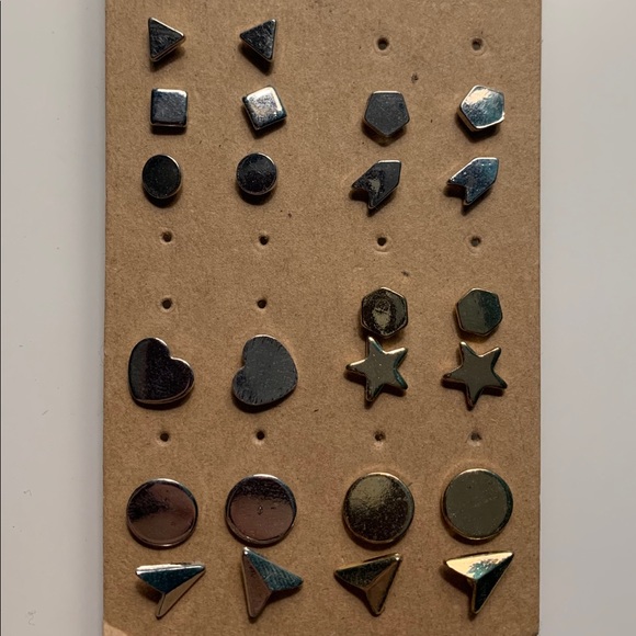 American Eagle earring set - Picture 2 of 3